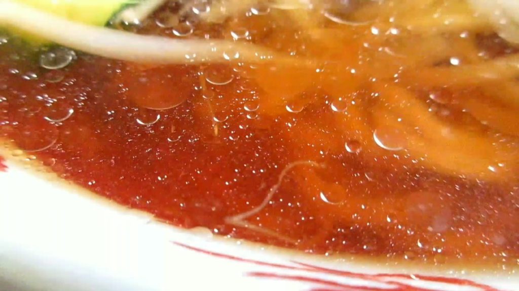 冷たい醤油スープ